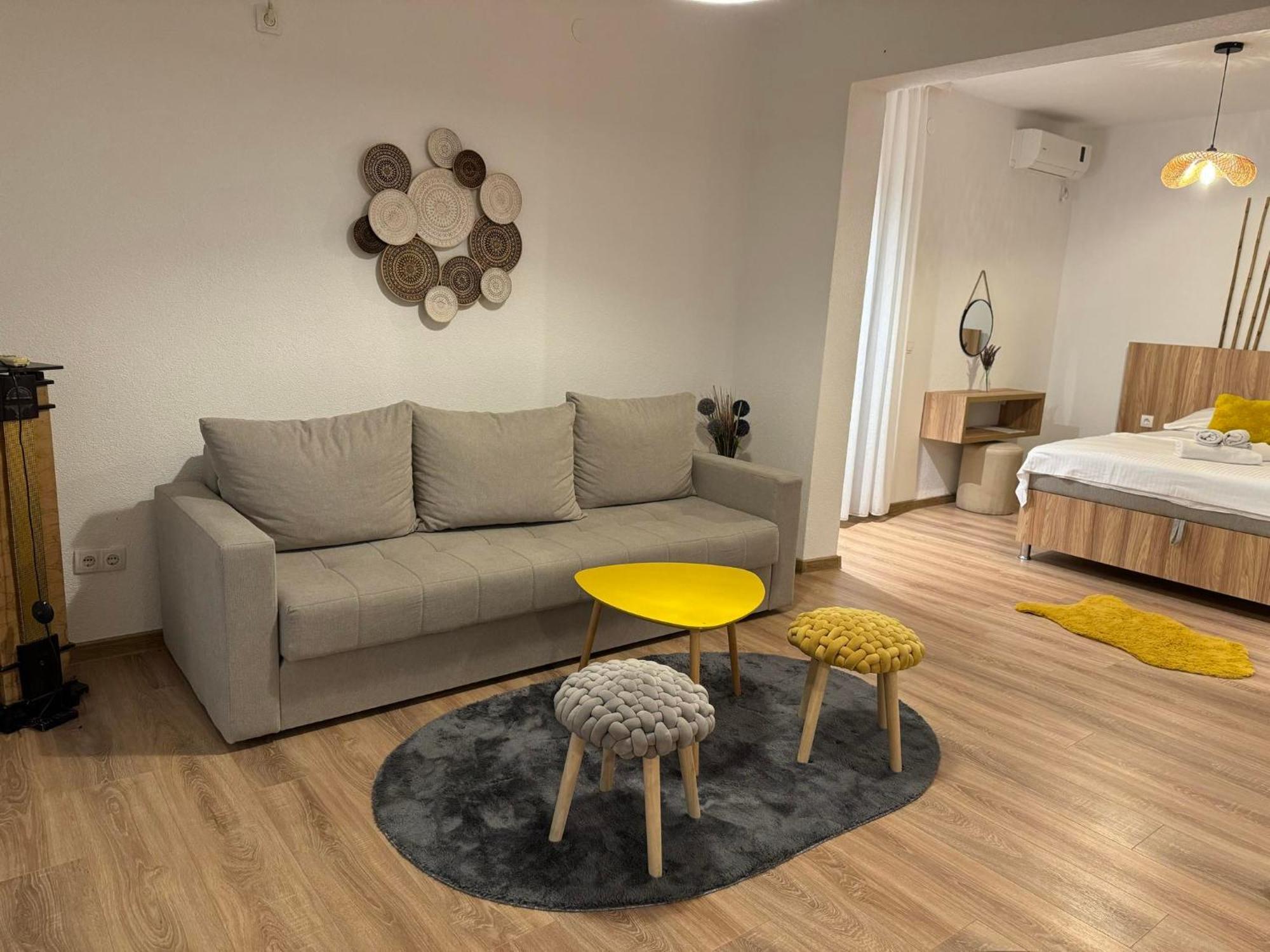 Apartments Casa Pineta 울친 외부 사진