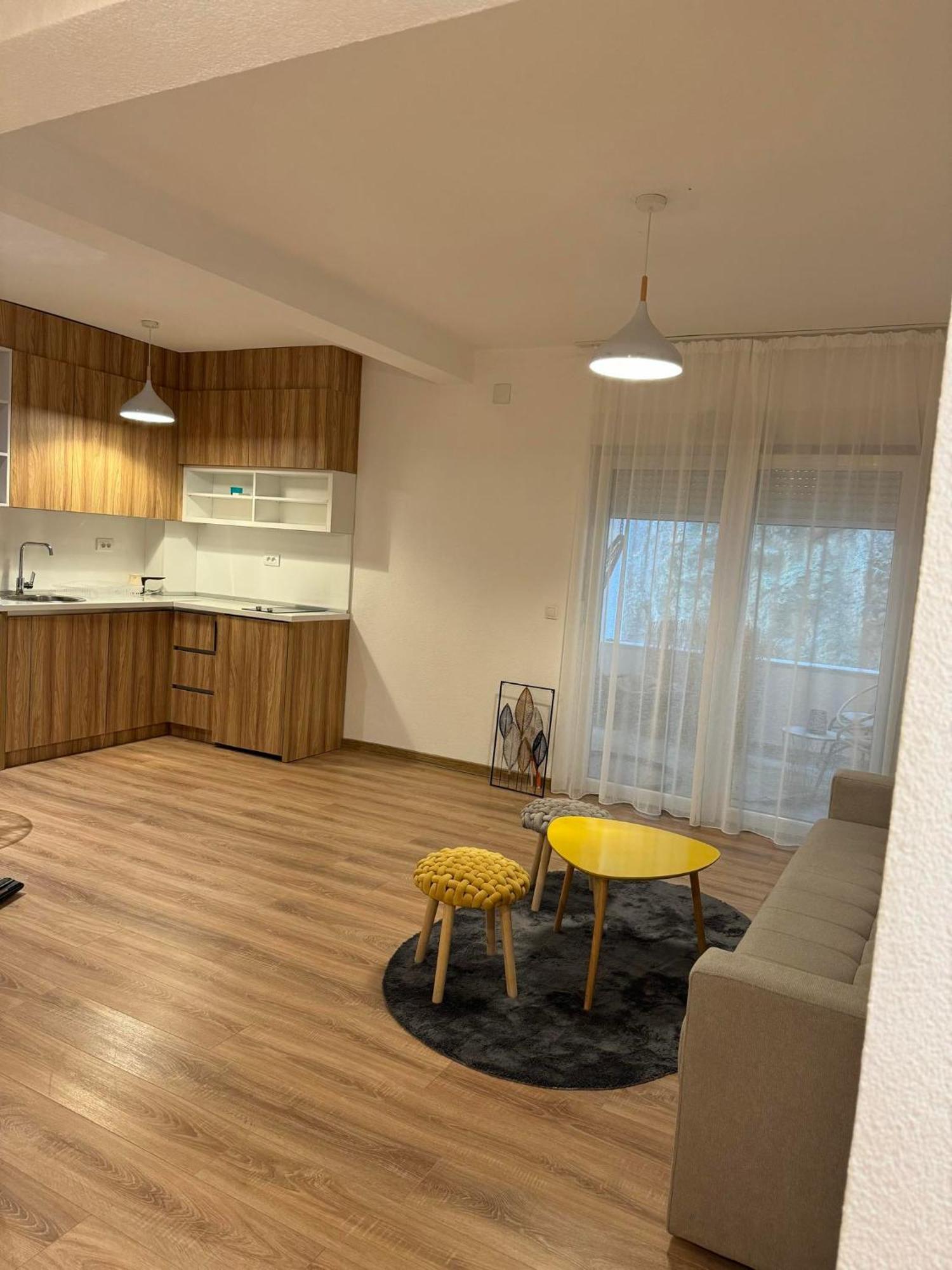 Apartments Casa Pineta 울친 외부 사진