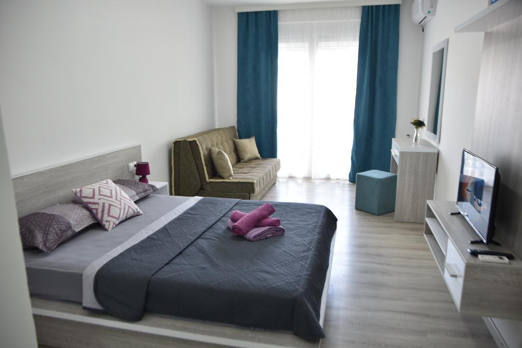 Apartments Casa Pineta 울친 외부 사진