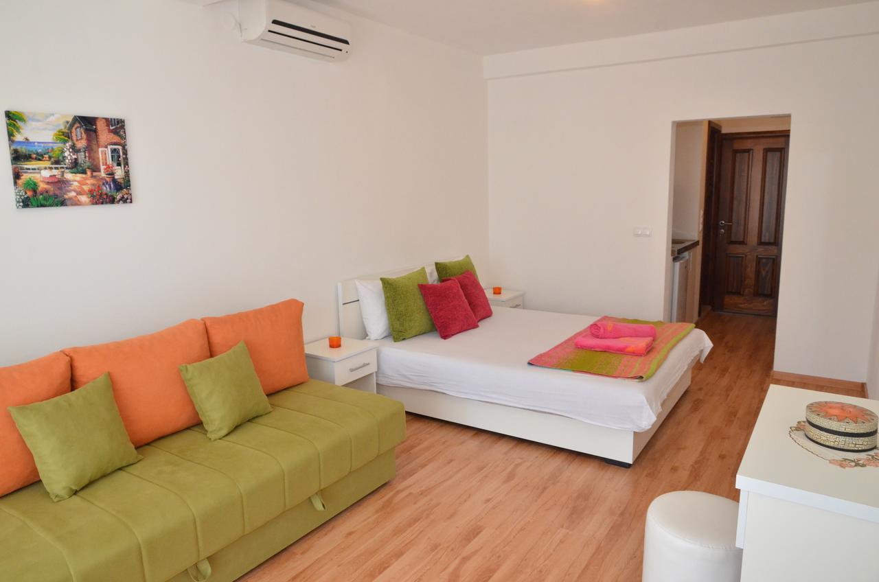 Apartments Casa Pineta 울친 외부 사진
